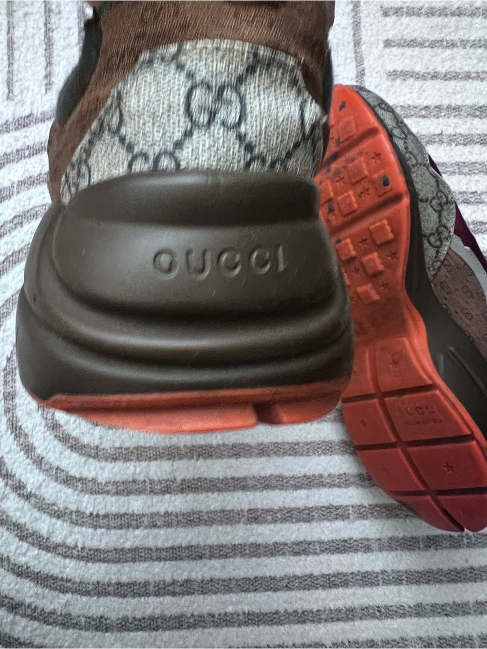 Gucci Rhyton Runner - Picture 4 of 8